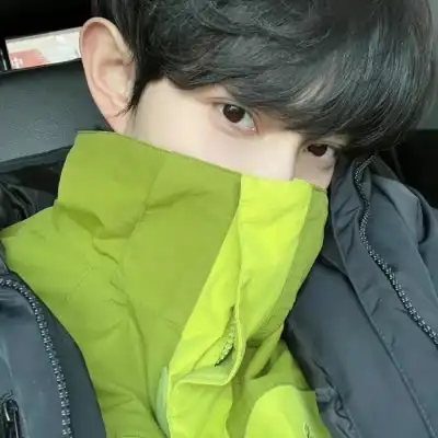 雍恨云